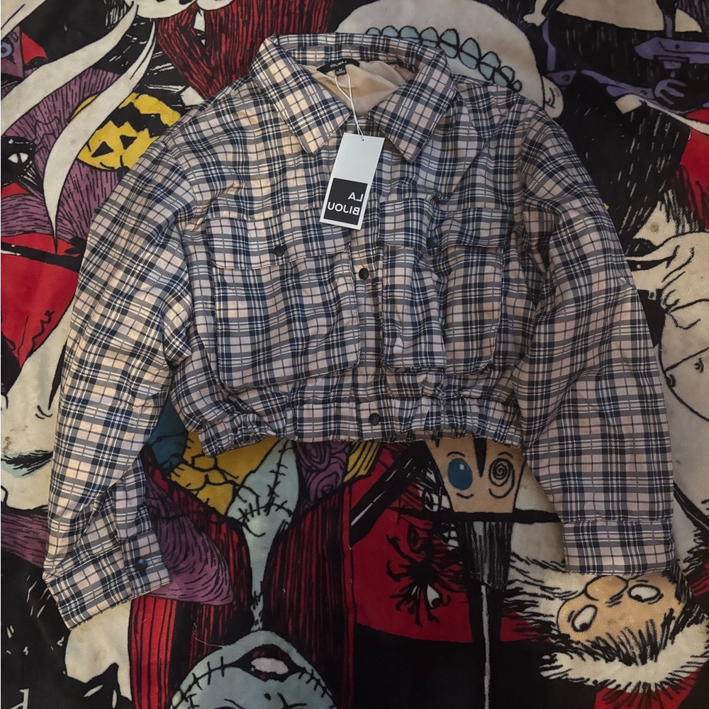 Plaid Cropped Button-Up Shirt